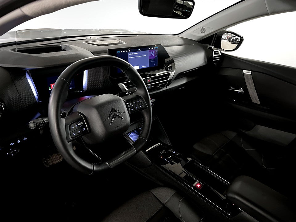 Bild på Citroën C4-X Shine 1.2 PT 130hk Aut 360-KAMERA CARPLAY