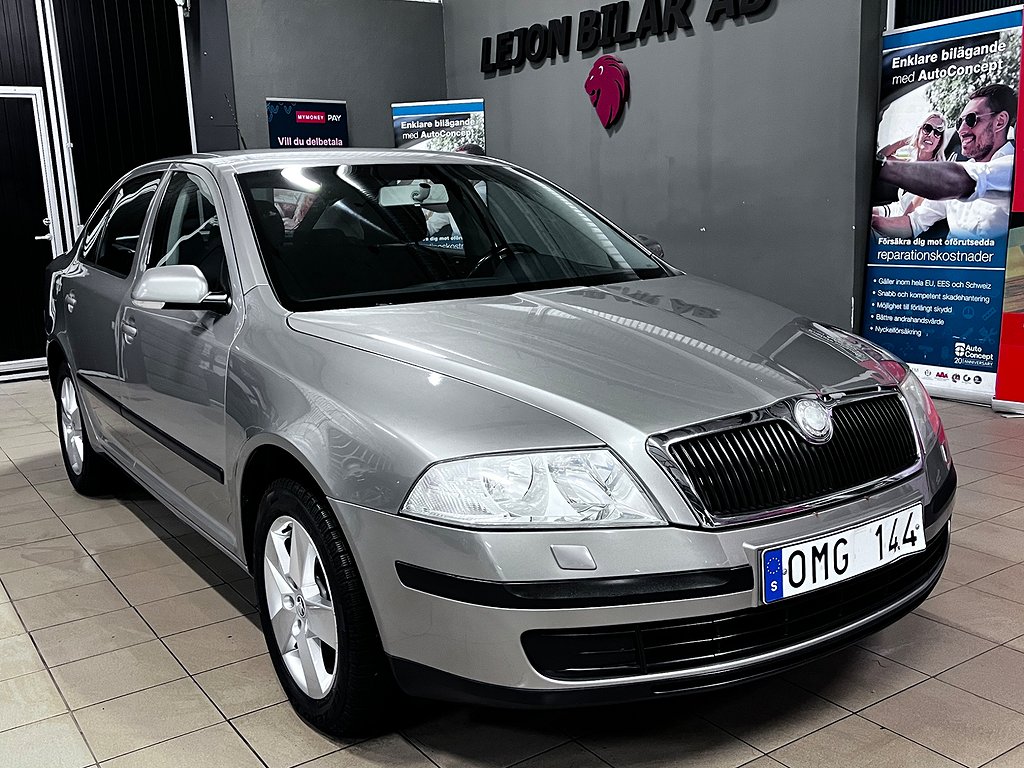 Skoda Octavia Sedan 1.6 MPI 102hk, Dragkrok 