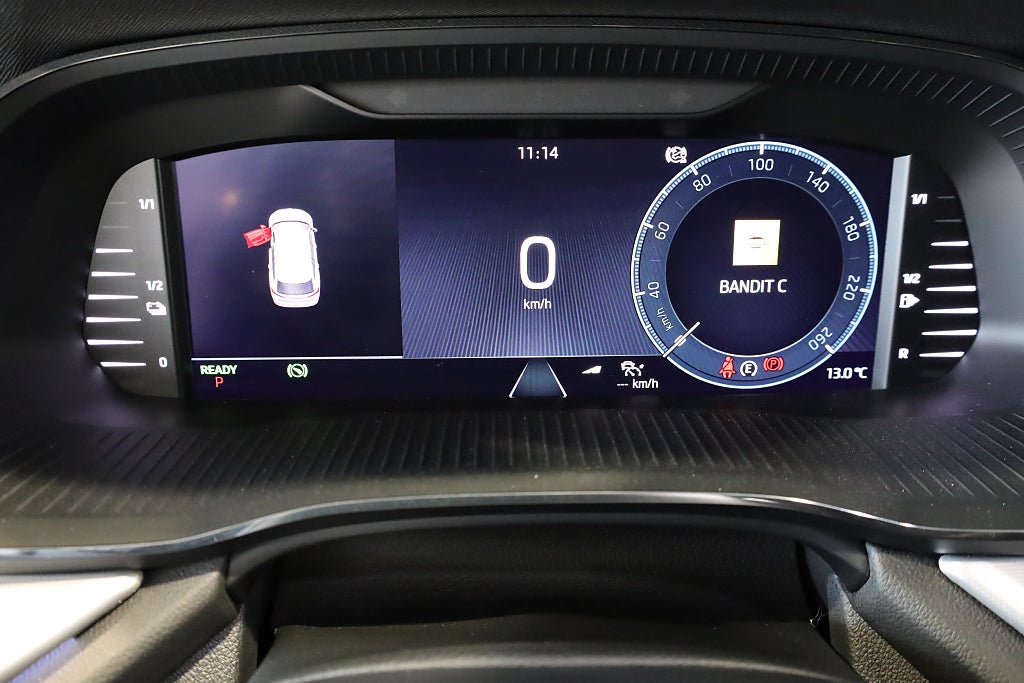 Skoda Octavia Kombi iV Style Aut Kamera Värmare Leasbar