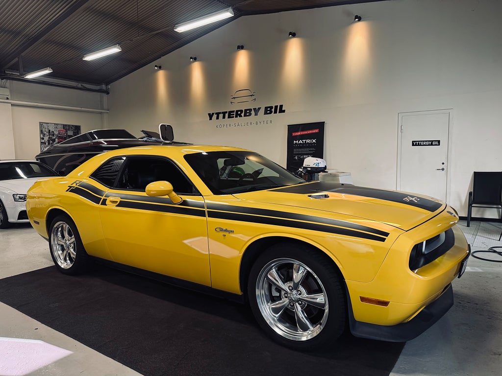 Dodge Challenger 5.7 V8 HEMI R/T Skinn Navi Taklucka Sportavgas
