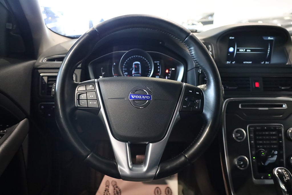 Volvo XC70 D4 AWD AUT Momentum Business Edition Pro Drag VOC 2015