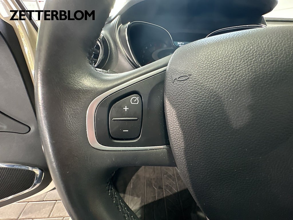 Kombi Renault Captur 16 av 19