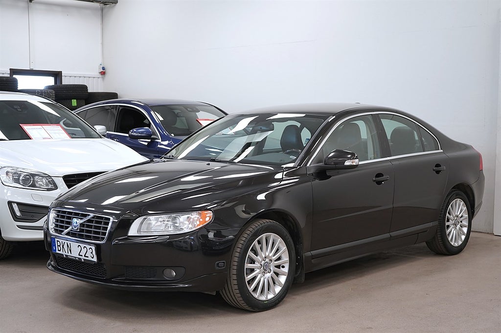 Volvo S80 2.5FT SUMMUM SKINN DRAG KAMREM BYTT