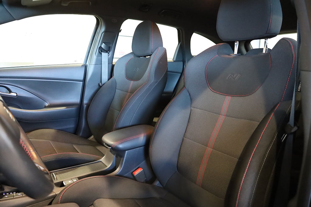 Hyundai i30 Kombi 1.5 T-GDI 160HK DCT N-Line Kamera CarPlay 2022