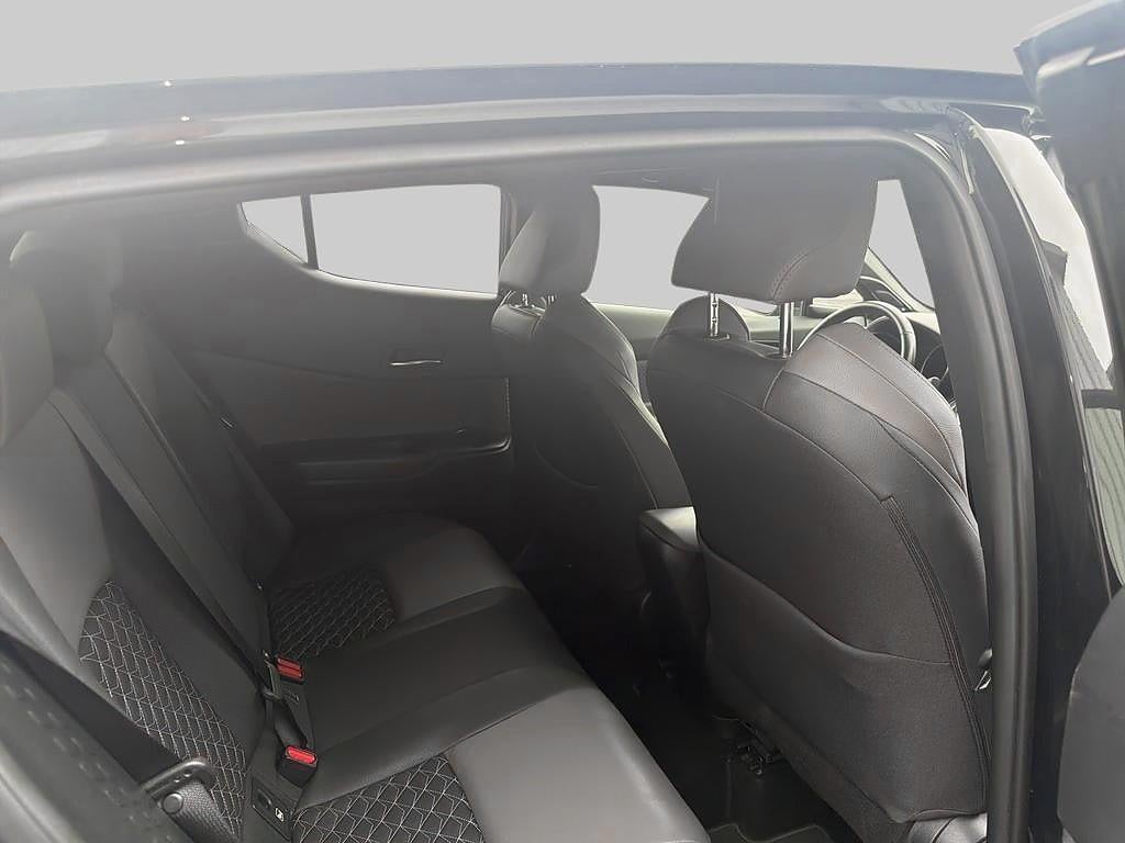 Toyota C-HR 2020 - miniatyr 8
