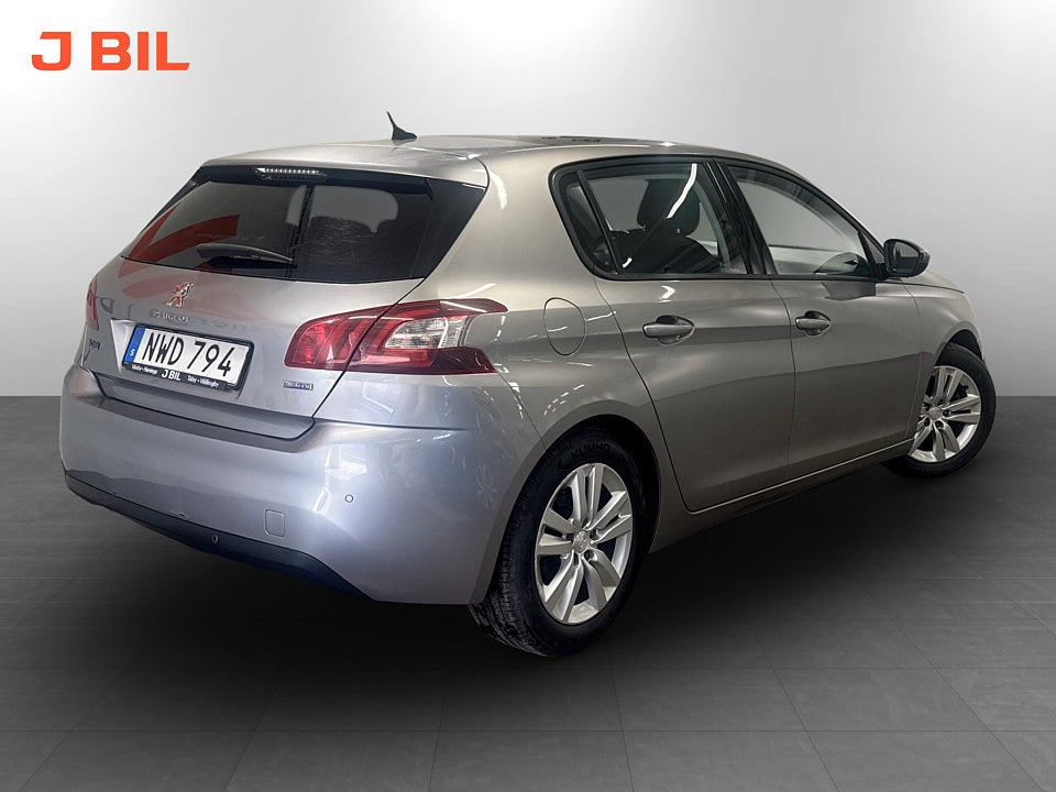 Bild på Peugeot 308 5D Active 1.6 BHDi 120hk Aut PANO P-SENSORER