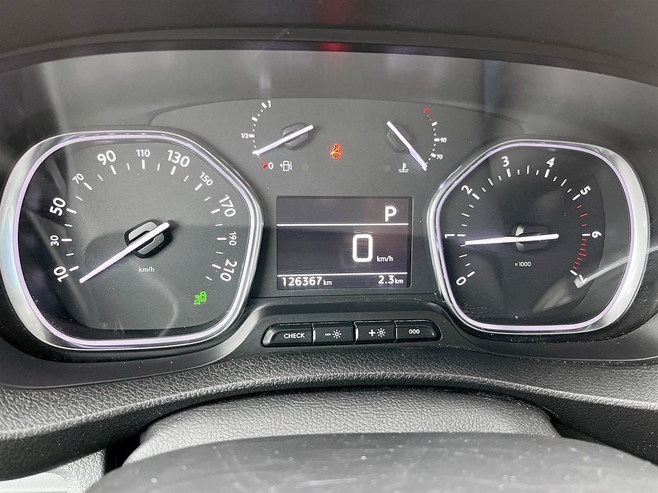 Bild på Peugeot Expert PRO+ 2.0 BHDi 180hk Aut - B-KAMERA, DRAG