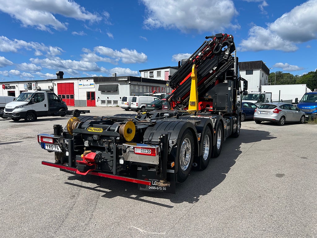Volvo FM13 460 8x4*4 Kranväxlare Palfinger Kran & Jibb