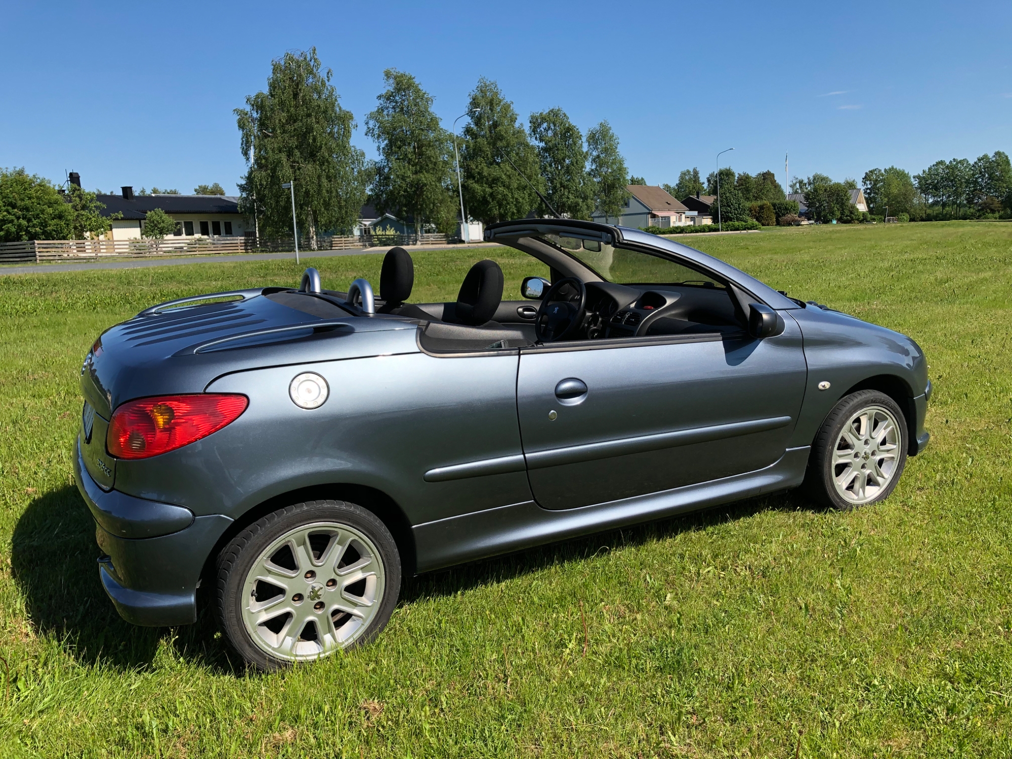 Peugeot 206 CC 1.6 109hk 2006, kuva 6/35