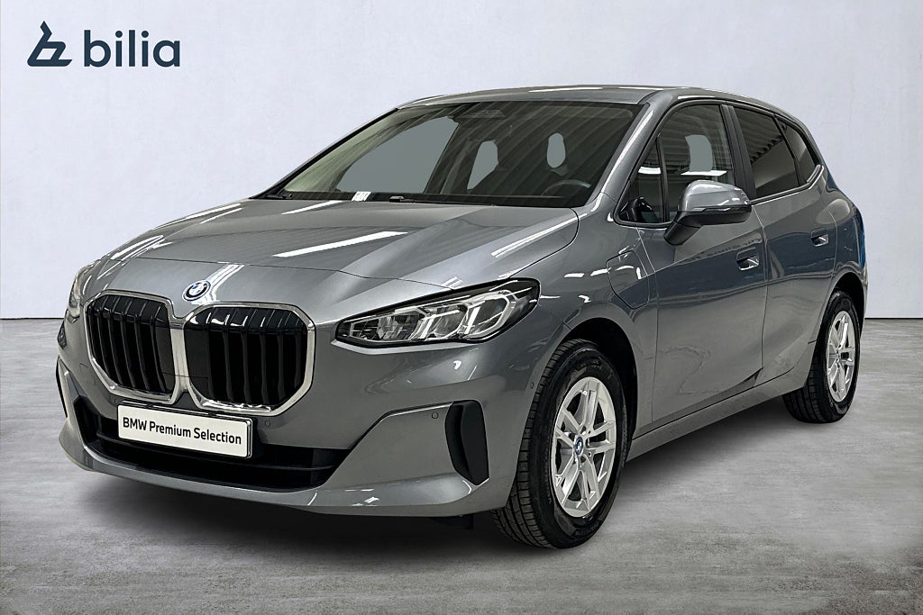 BMW 225e xDrive Active Tourer | Drag | H&K | Backkamera | Rattvärme