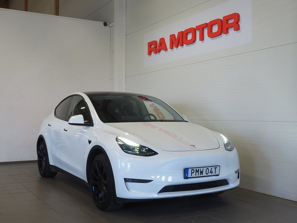 Tesla Model Y Long Range AWD 514hk Moms 20" Induction Pano 2021