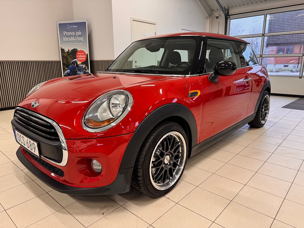 MINI One 3-d / Pepper  / 17” hjul / Mkt fin!