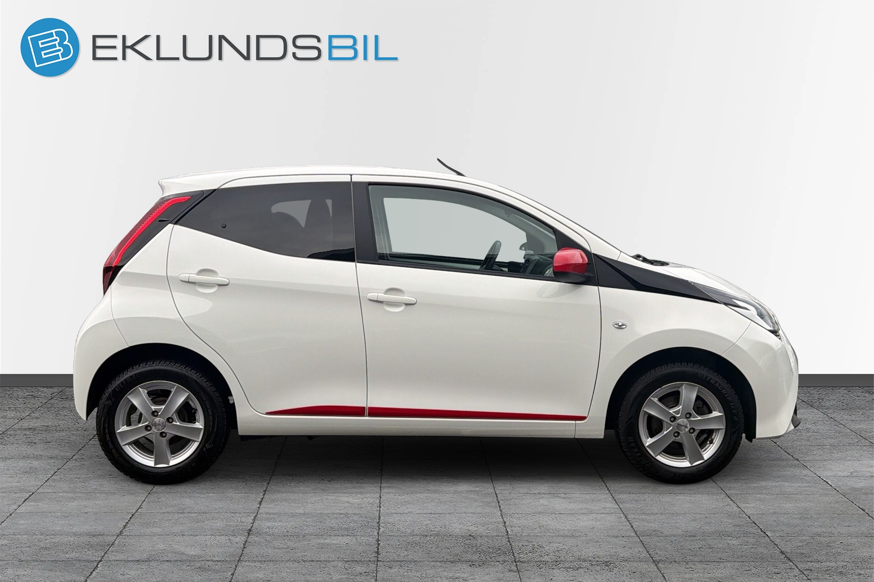 Toyota Aygo 5-dörrar 1.0 VVT-i X-PLAY Backkamera 2019 - miniatyr 24