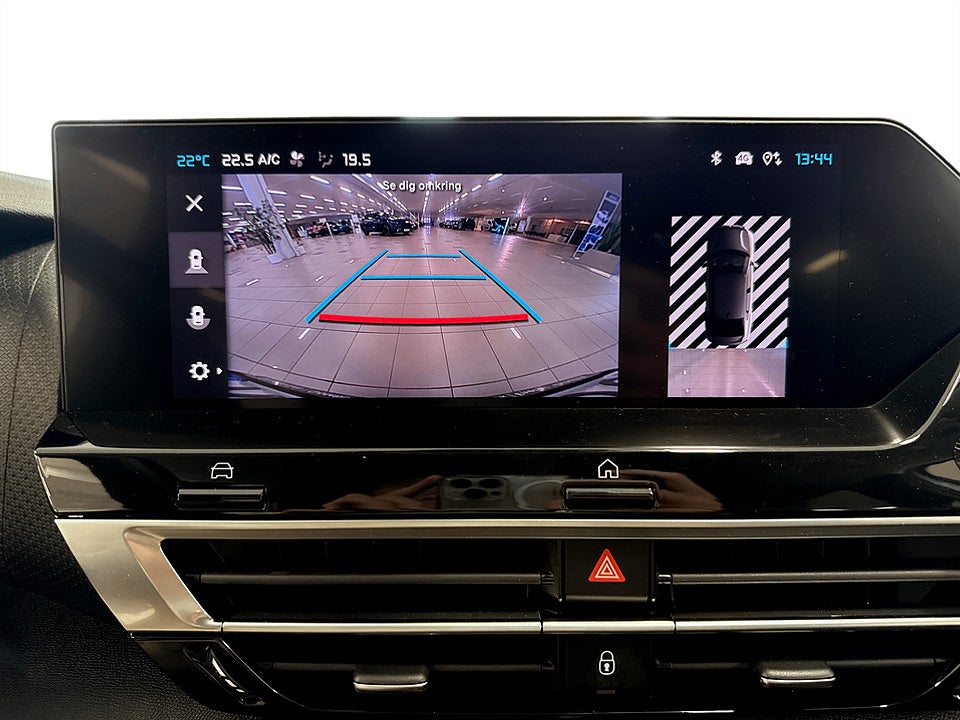 Bild på Citroën C4-X Shine 1.2 PT Aut KAMPANJRÄNTA 3,99%