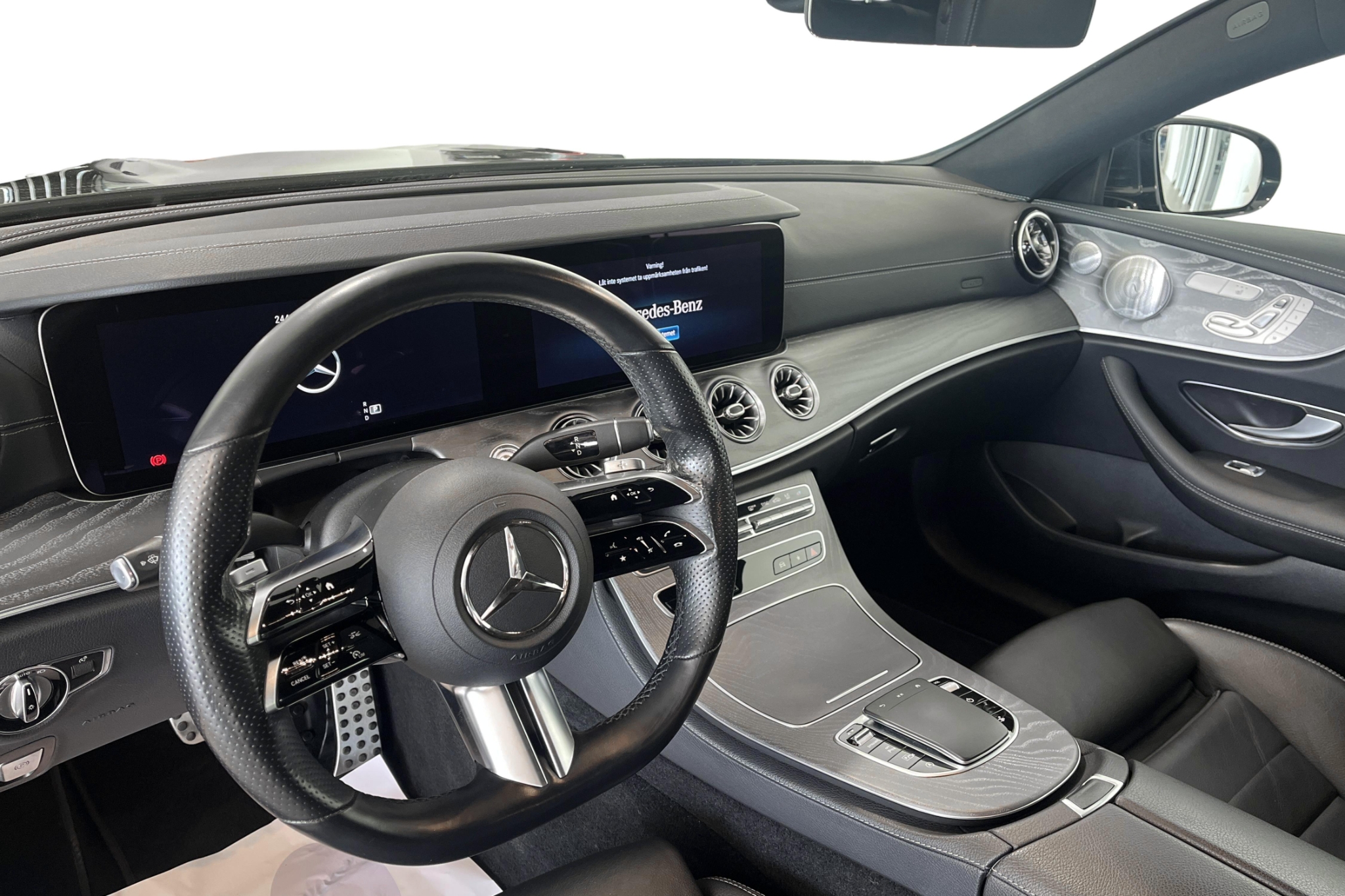 Mercedes-Benz E 300 Coupé AMG 2021, kuva 7/25
