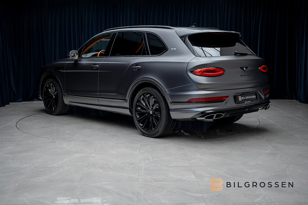 Bentley Bentayga 4.0 V8 First Edition Mulliner Blackline Hermes Orange