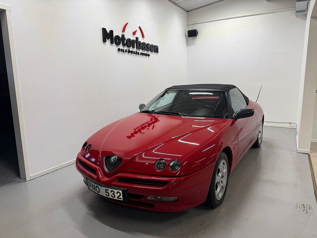 Alfa Romeo Spider 2.0 T.Spark 16V