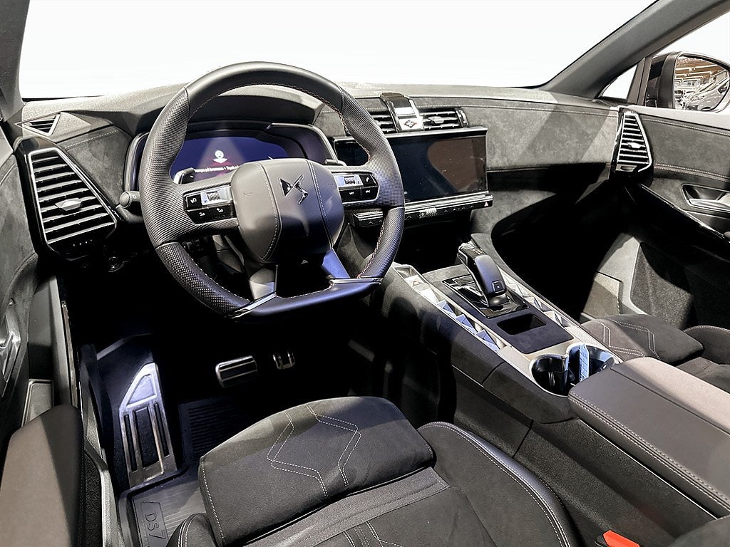 Bild på DS 7 Crossback Crossback DS 7 Pallas 1.5 BlueHDi 130hk Aut - DRAG,FOCAL,CARPLAY