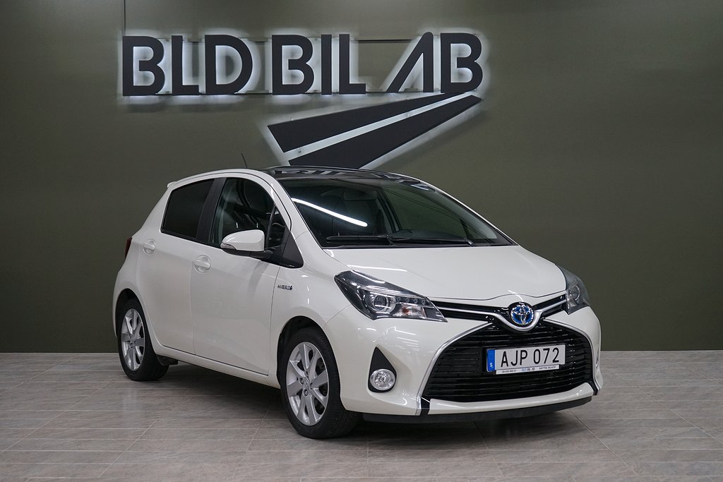 Toyota Yaris Hybrid e-CVT Active, Executive PANORAMA101HK