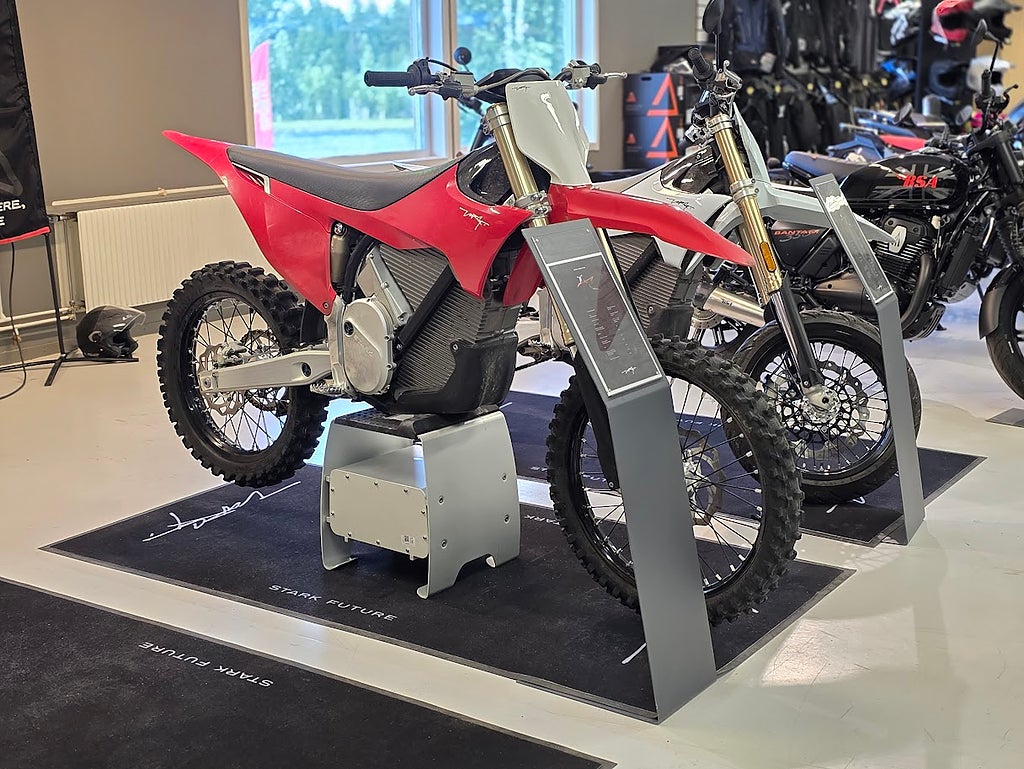 Stark Stark Varg MX 80 hk -Demokampanj och FRI hemleverans! 