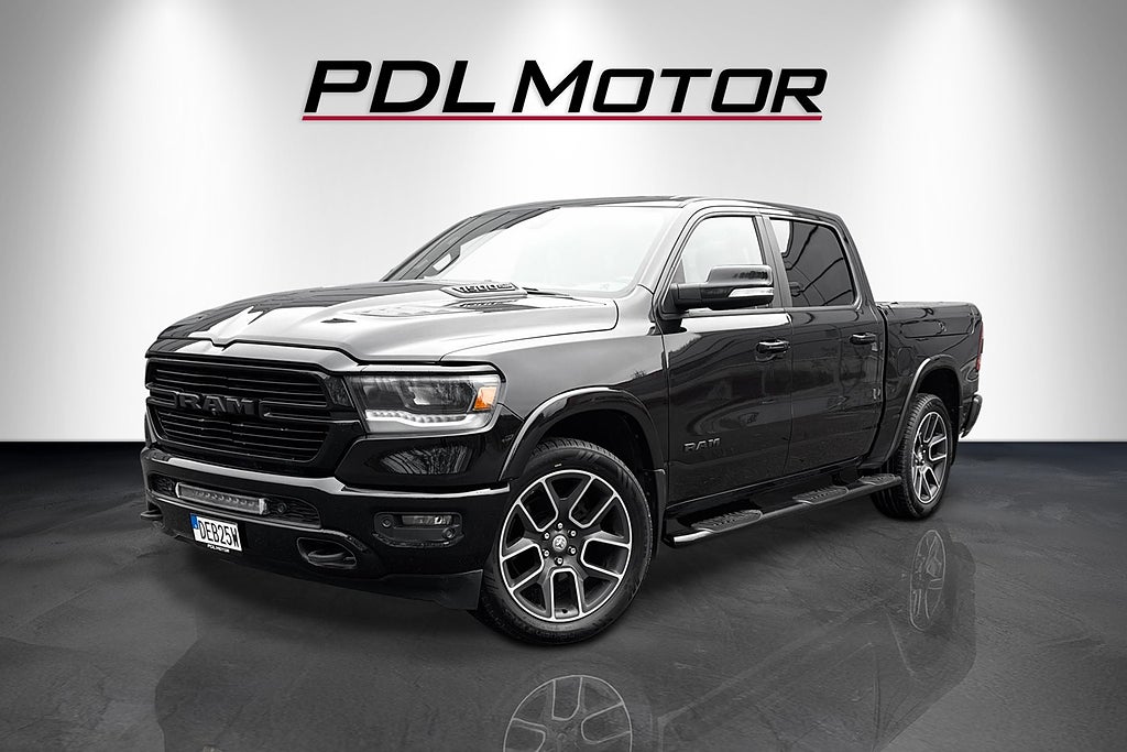 Dodge Ram 1500 Crew Cab 5.7 V8 HEMI 4x4 Laramie Night Rambox