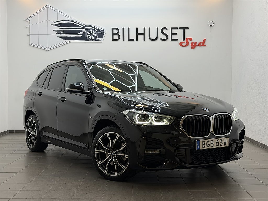 BMW X1 xDrive 25e 220hk M Sport Navi/Bkamera/HUD/HK/Läder/Krok
