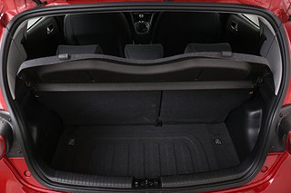 Halvkombi Hyundai i10 18 av 21