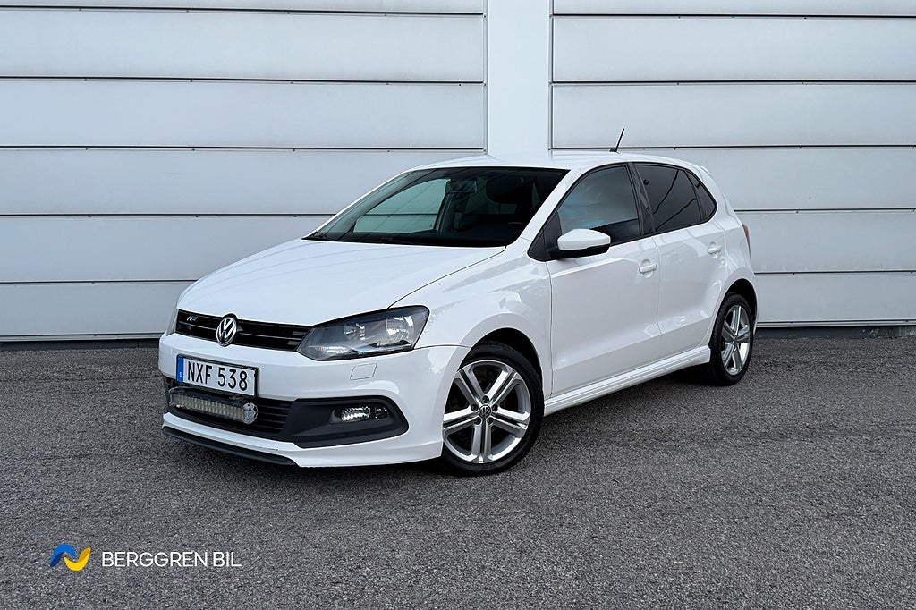 Volkswagen Polo 1.2 TSI 90hk R-line M-värmare P-sensorer BT