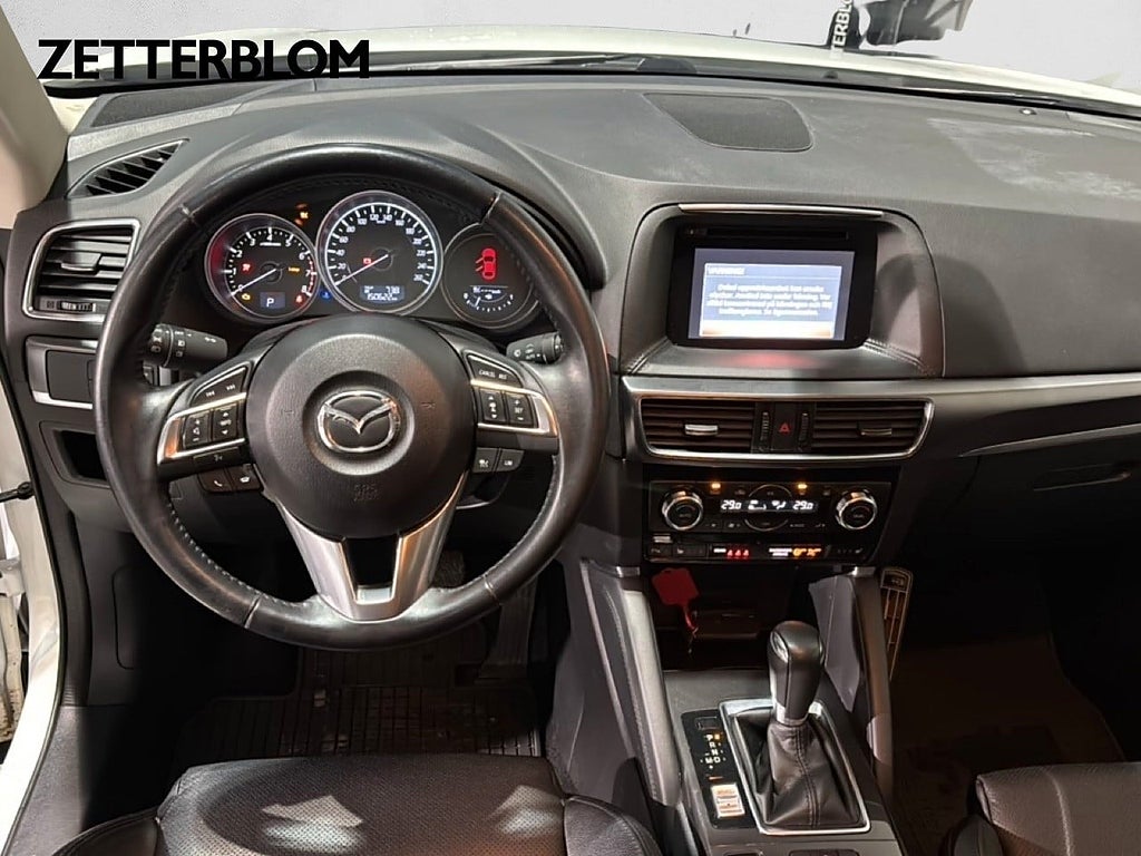 SUV Mazda CX-5 10 av 15
