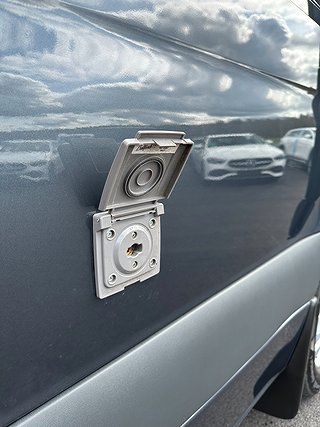 Transportbil - Skåp Mercedes-Benz Sprinter 19 av 29