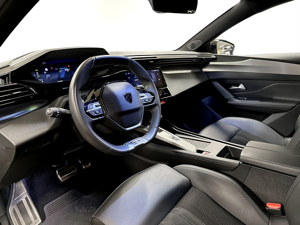 Bild på Peugeot 308 5D GT 1.2 PT 130hk Aut B-KAMERA MASSAGE