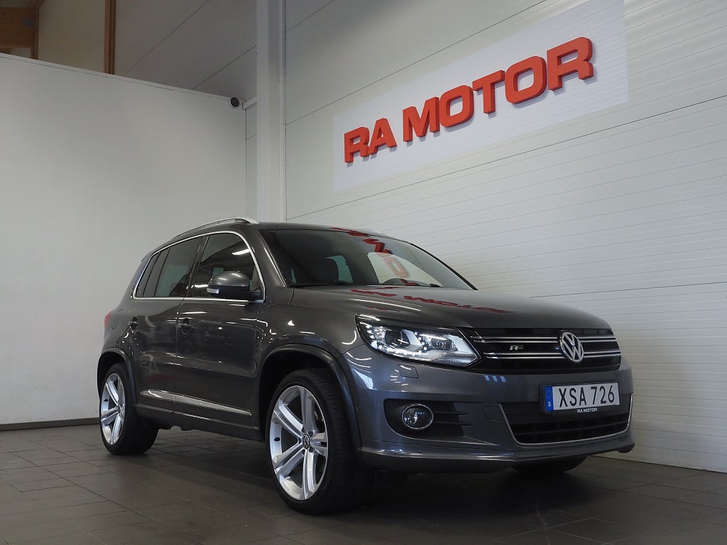 Volkswagen Tiguan TDI 177hk  4M R-Line | Pano | D-värm | Drag | Kamera | 2015