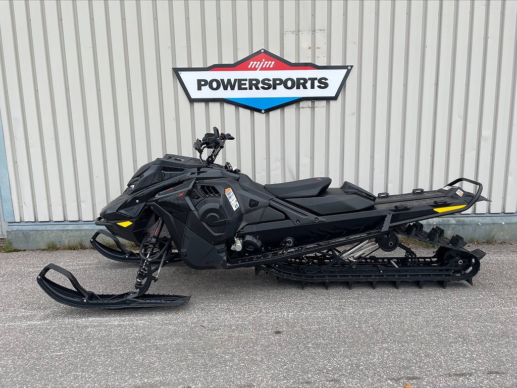 Ski-Doo Summit Expert 154" 850 E-tec Turbo R  