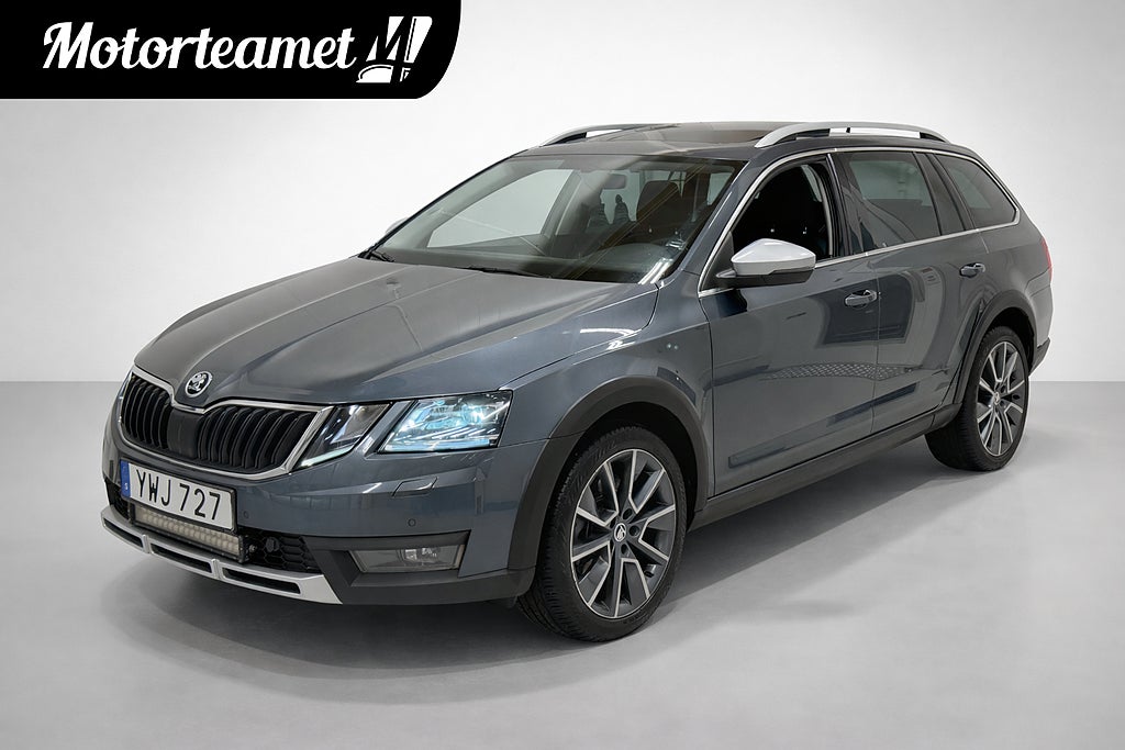 Skoda Octavia Scout 2.0 TDI 4x4 Premium D-värm Cockpit Pano Drag