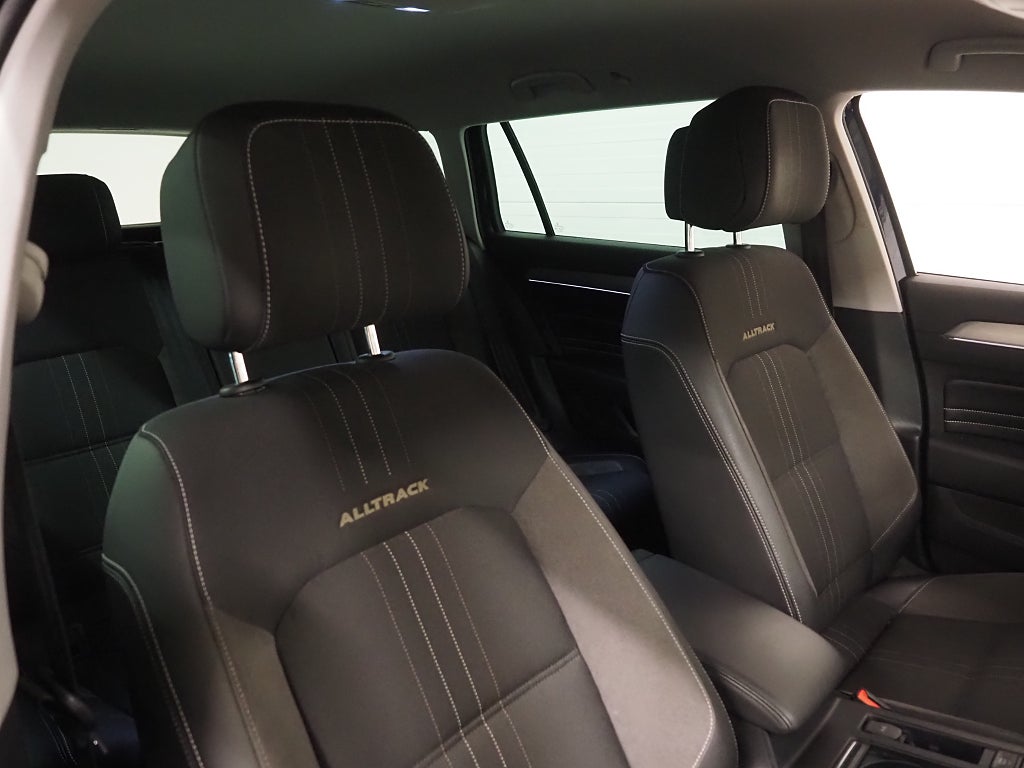 Volkswagen Passat Alltrack 2.0 TDI 4Motion Navi B-Kam D-Värm 2020