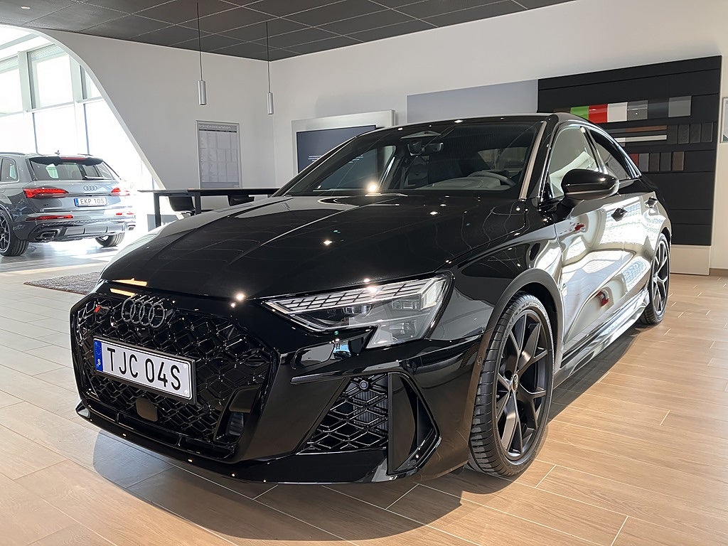 Audi RS3 Sedan 400hk Quattro