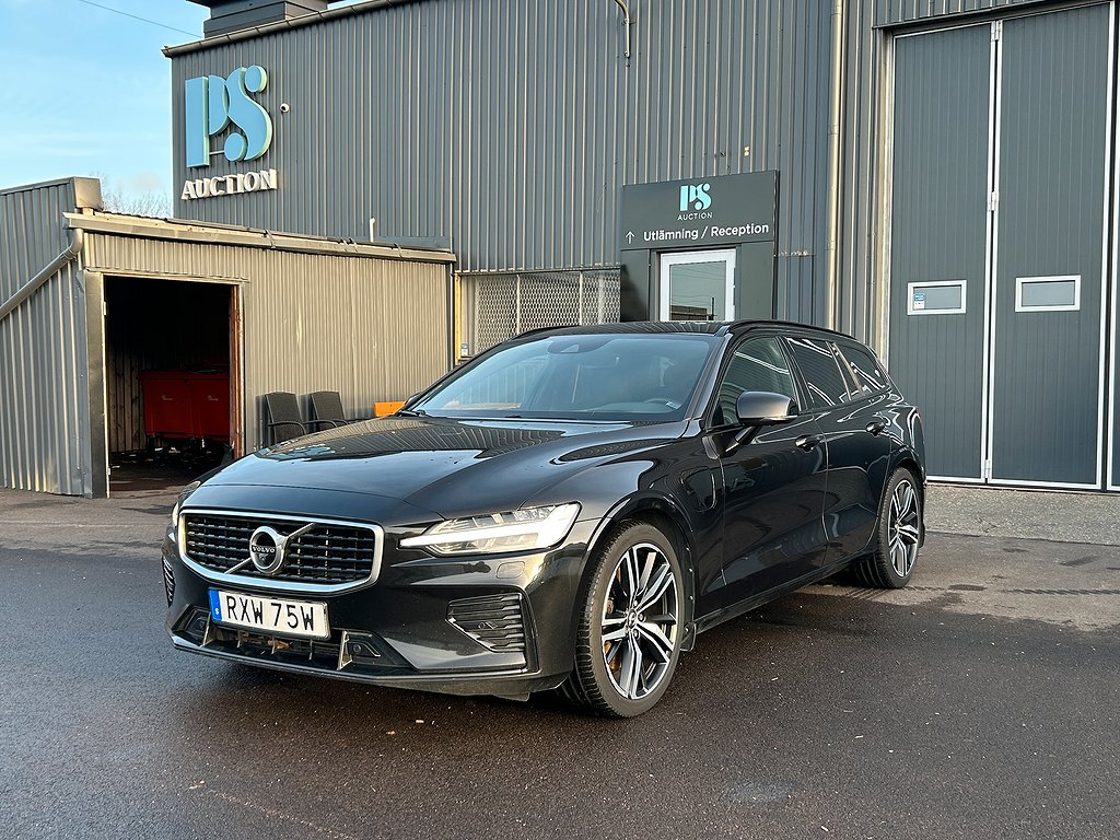 Volvo V60 R-Design