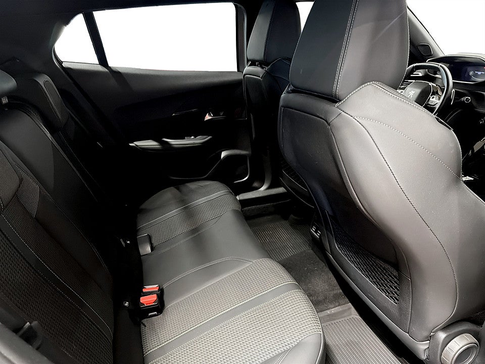 Bild på Peugeot 2008 GT 1.2 PT 130hk Aut KAMPANJRÄNTA 3,99%