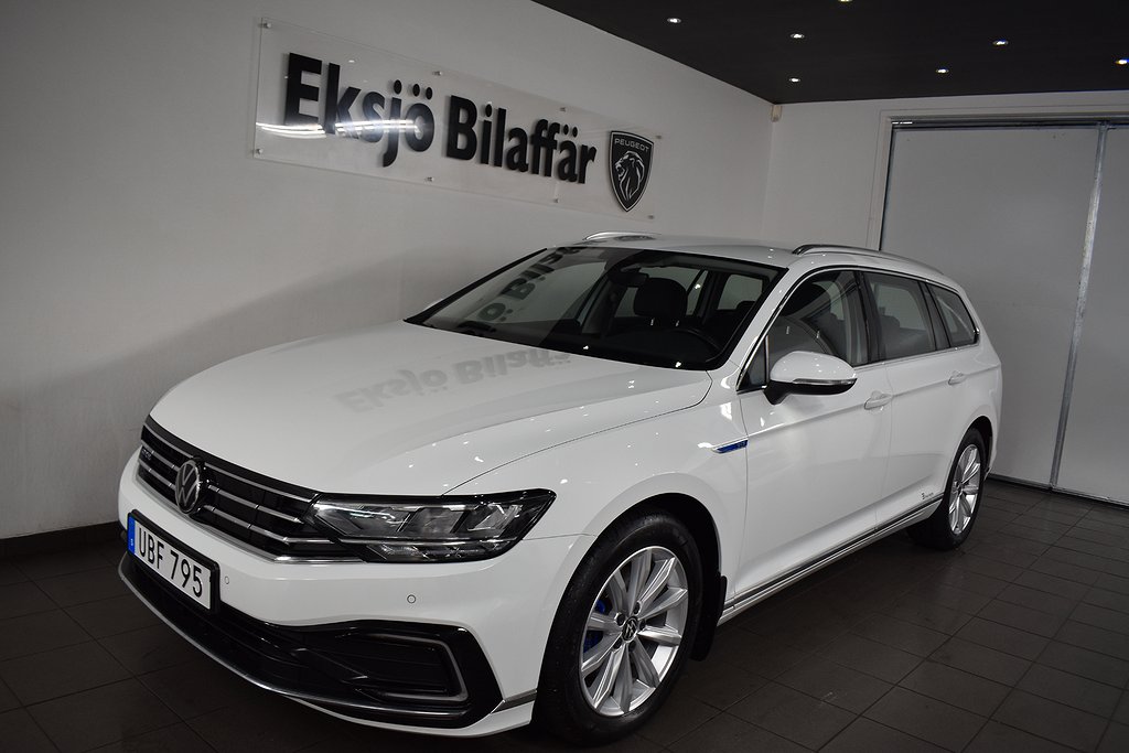 Volkswagen Passat Sportscombi GTE 218hk Plug-In-Hybrid *Drag*