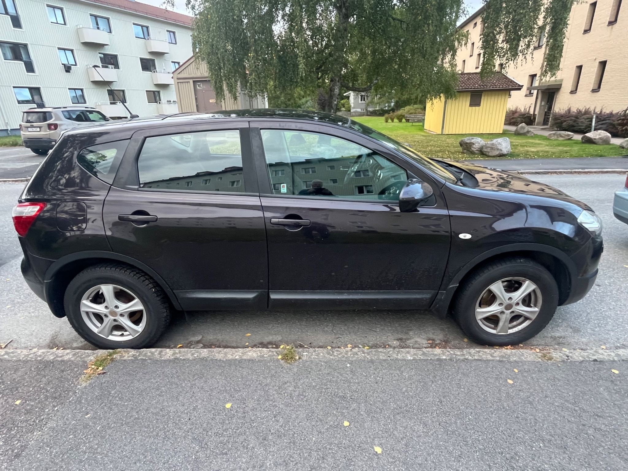 Nissan Qashqai 2011, bild 3/36