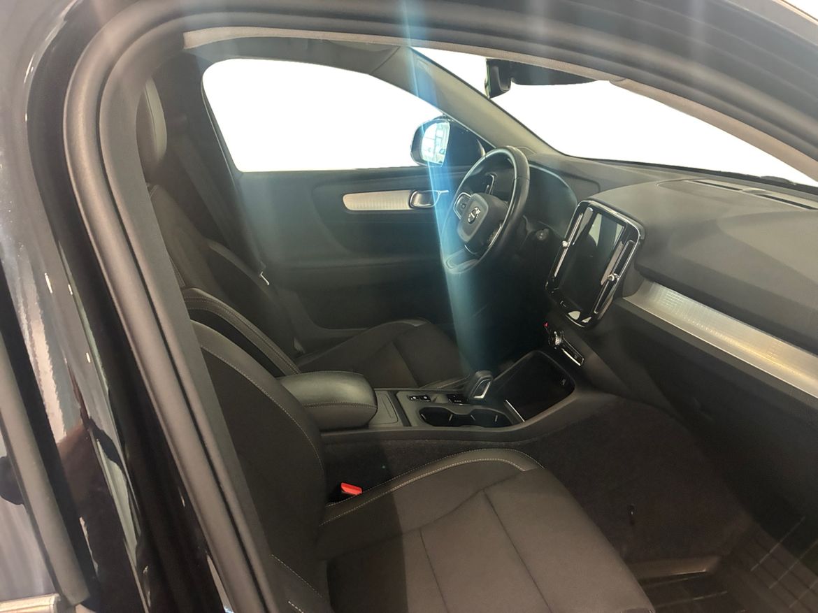 Volvo XC40 2020, bild 4/44