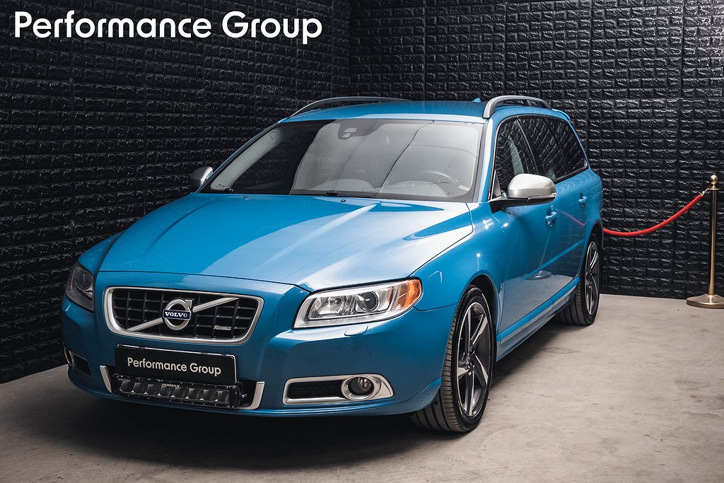 Volvo V70 T4 R-Design / VOC / Dragkrok / Rebel Blue