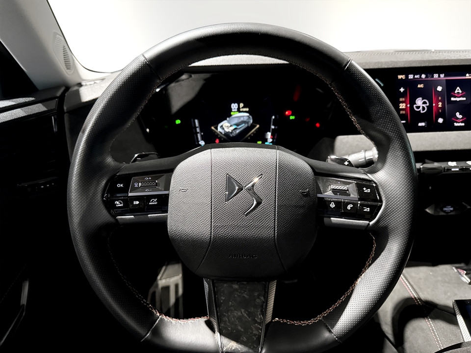 DS 4 E-Tense P.Line+ 225hk Aut 2022, kuva 7/42