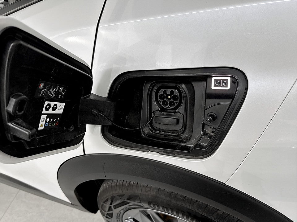 Bild på Peugeot e-2008 Active 50 kWh 136hk Aut CARPLAY