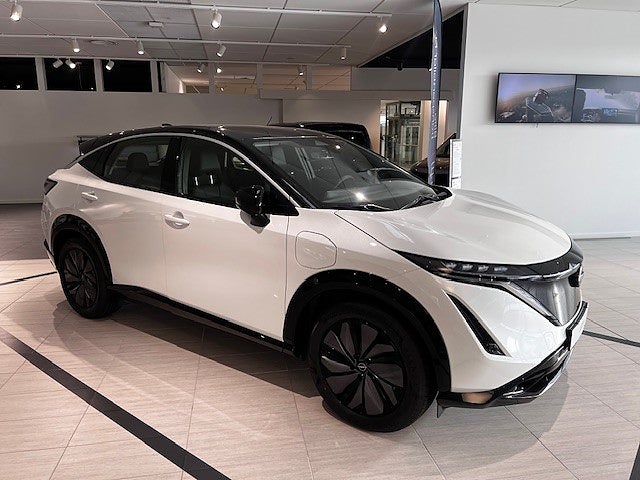 Nissan Ariya Engage 63 kWh | Privatleasa Ink service & VH