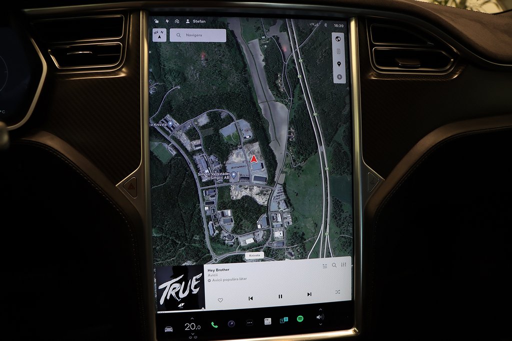 Tesla Model S 85, 378hk, 2015