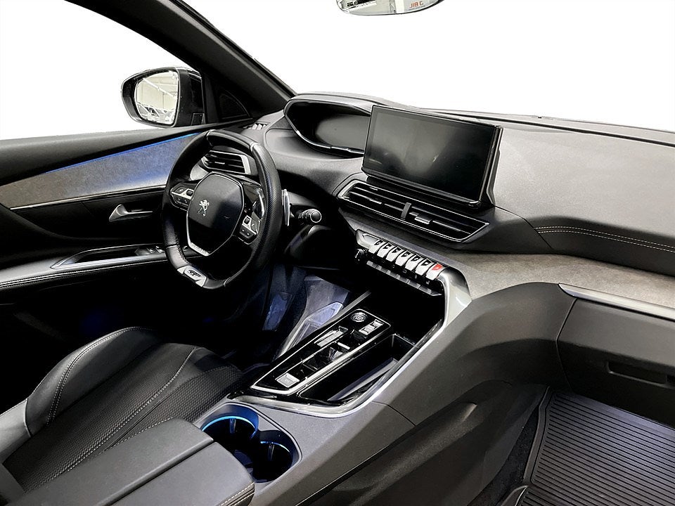 Bild på Peugeot 5008 GT 1.2 PT 130hk Aut - 7-SITS, B-KAMERA