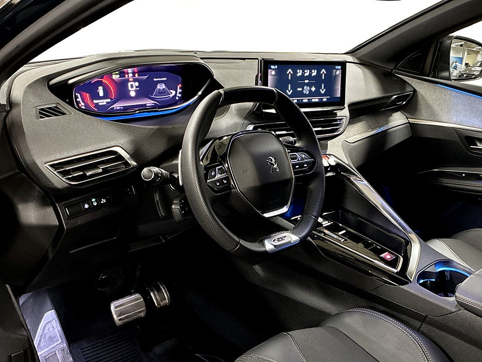 Bild på Peugeot 3008 GT 1.2 PT 130hk Aut B-KAMERA CARPLAY