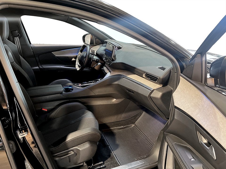 Bild på Peugeot 3008 GT 1.2 PT 130hk Aut - B-KAMERA, 1 ÄGARE