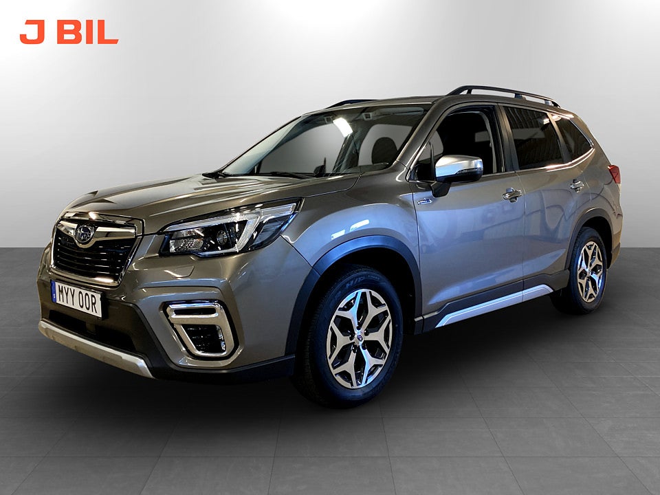 Bild på Subaru Forester Active e-Boxer 150hk Aut 4WD B-KAMERA CARPLAY